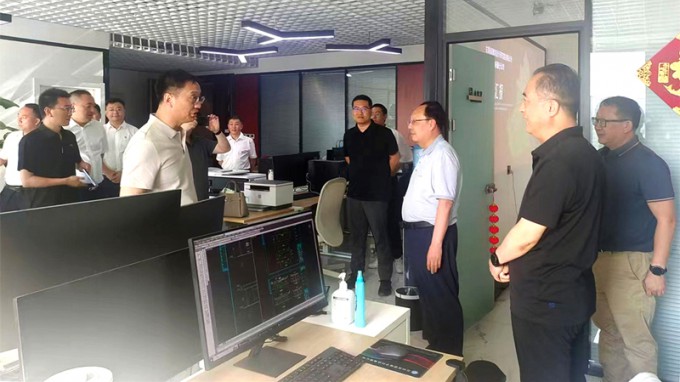 張佩峰一行調研省建筑設計院新疆分公司、省水電設計院新疆分公司