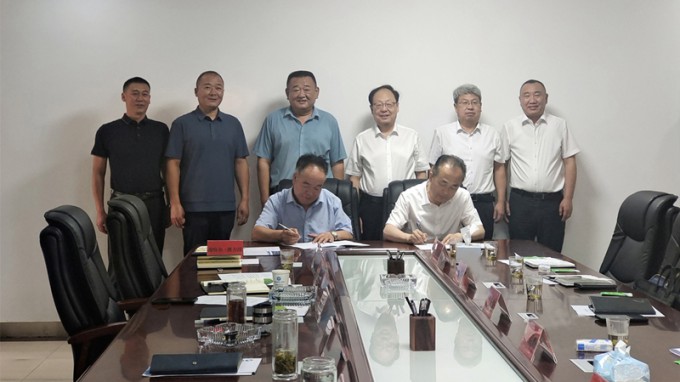 張佩峰一行赴新疆銀水水務公司、特變電工集團拜訪洽談并督導監理項目安全生產工作