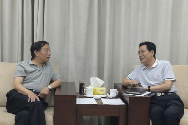 省司法廳黨委書記、廳長牛紀南一行前往建筑設(shè)計院<br/>檢查驗收“七五”普法工作